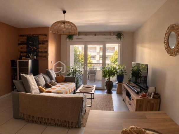 A louer APPARTEMENT T3 71 M2 TERRASSE  CASTELNAU LE LEZ