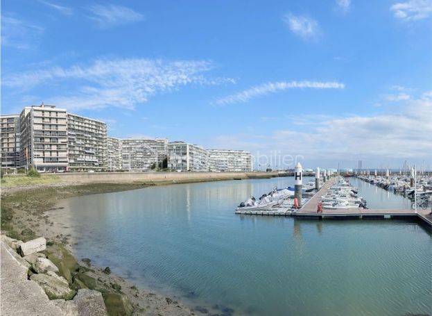 A louer APPARTEMENT T4 103 M2 PIEDS DANS L'EAU LE HAVRE