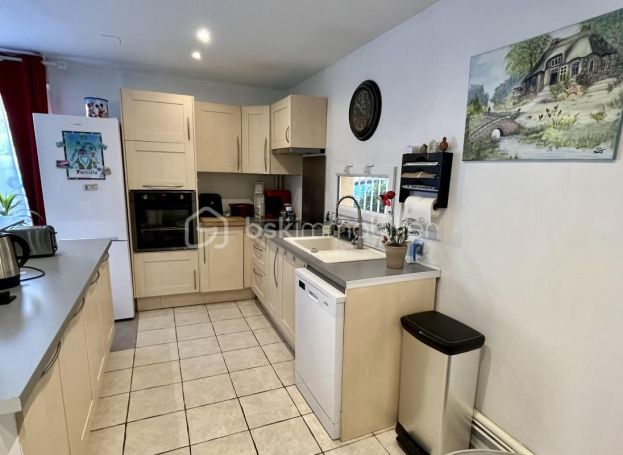 A louer APPARTEMENT T4 89 M2  DRAGUIGNAN