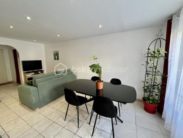 A louer APPARTEMENT T4 89 M2  DRAGUIGNAN