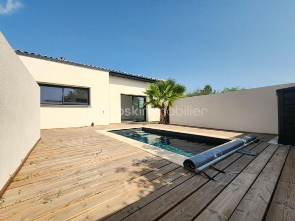 A vendre MAISON  4 PIECES 96 M2  TOURBES