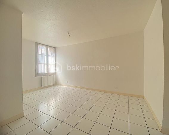 A louer APPARTEMENT T2 37 M2  BORDEAUX