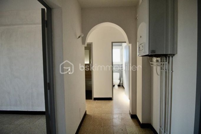 A louer APPARTEMENT T3 57 M2  LUNEL
