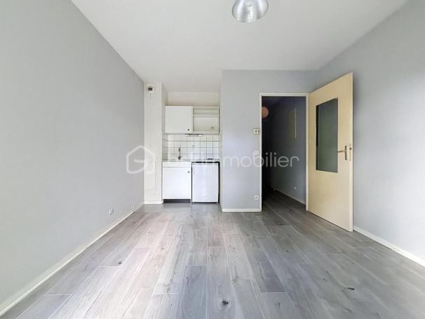 A louer STUDIO  23 M2  CAEN
