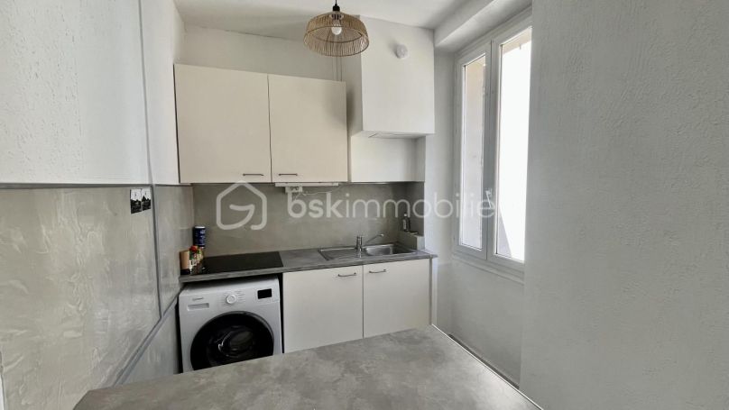 A louer APPARTEMENT DUPLEX T2 31 M2 BORD DE MER TOULON