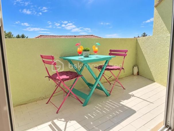 A louer STUDIO  15 M2 TERRASSE BORD DE MER LE BARCARES
