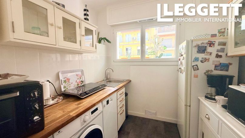 A louer APPARTEMENT T2 34 M2 BORD DE MER ANTIBES