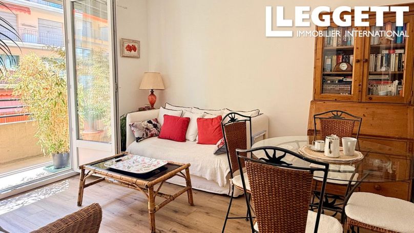 A louer APPARTEMENT T2 34 M2 BORD DE MER ANTIBES