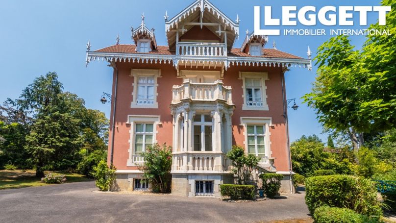 A louer MAISON  DE MAîTRE  SALIES DE BEARN