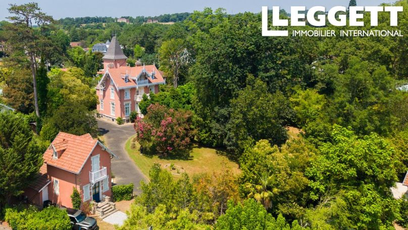 A louer MAISON  DE MAîTRE  SALIES DE BEARN