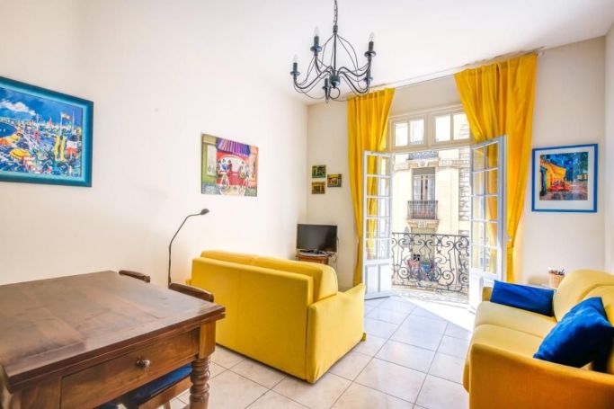 A louer APPARTEMENT T3 51 M2 BORD DE MER NICE