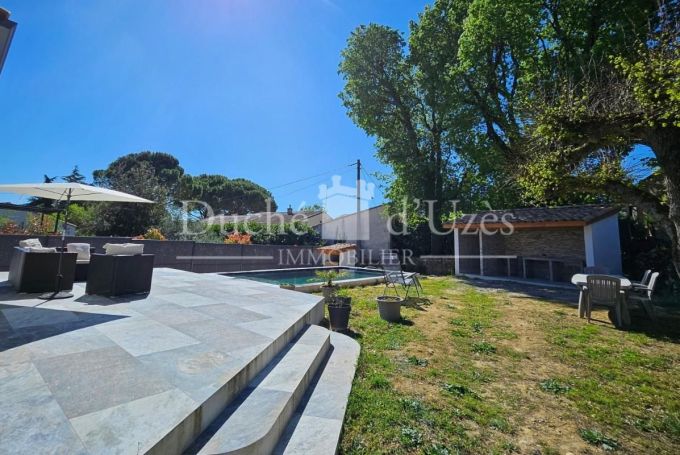 A louer MAISON  5 PIECES 115 M2  UZES