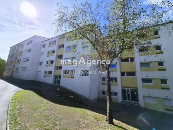 A louer APPARTEMENT T3 68 M2  LA ROCHE SUR YON