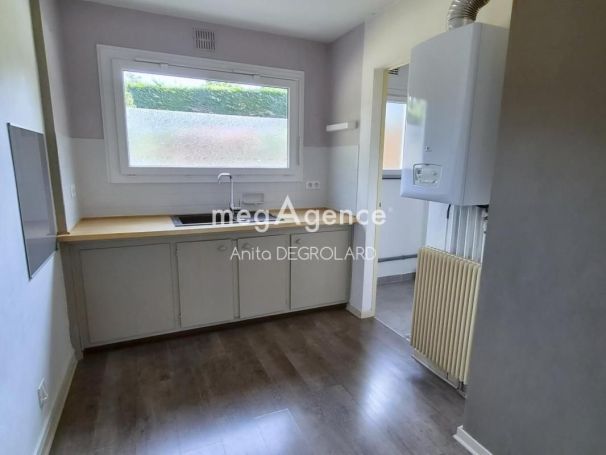 A louer APPARTEMENT T3 68 M2  LA ROCHE SUR YON