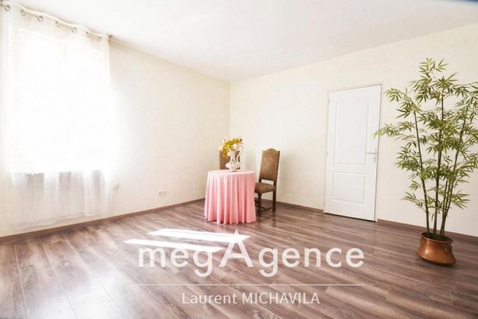 A louer APPARTEMENT T3 64 M2  BEZIERS