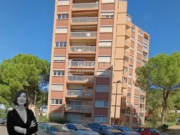 A louer APPARTEMENT T4 79 M2 SALON DE PROVENCE