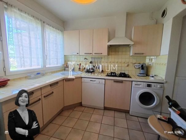 A louer APPARTEMENT T4 79 M2 SALON DE PROVENCE
