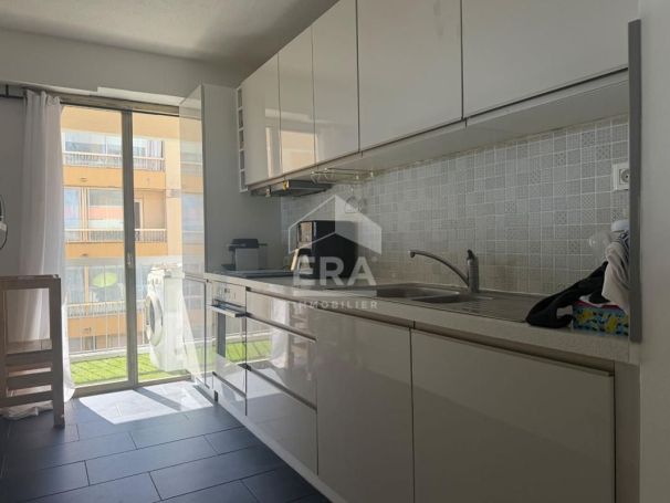 A louer APPARTEMENT T3 63 M2 BORD DE MER SAINT LAURENT DU VAR