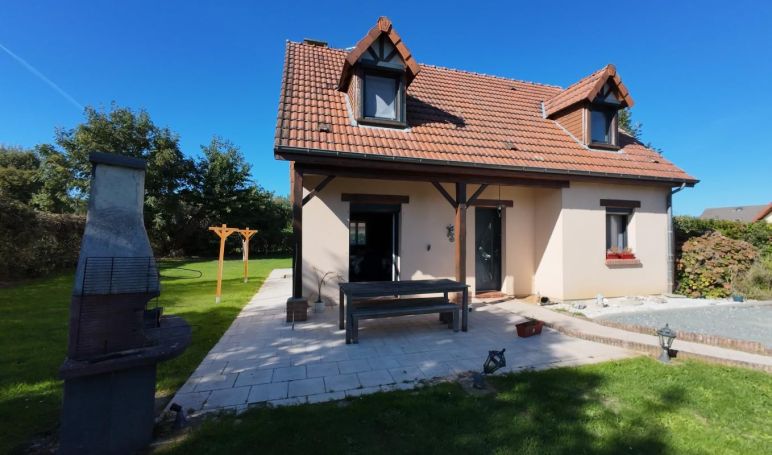 A vendre MAISON  CONTEMPORAINE BORD DE MER OFFRANVILLE