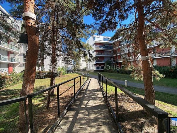 A louer APPARTEMENT T2 47 M2  BORDEAUX