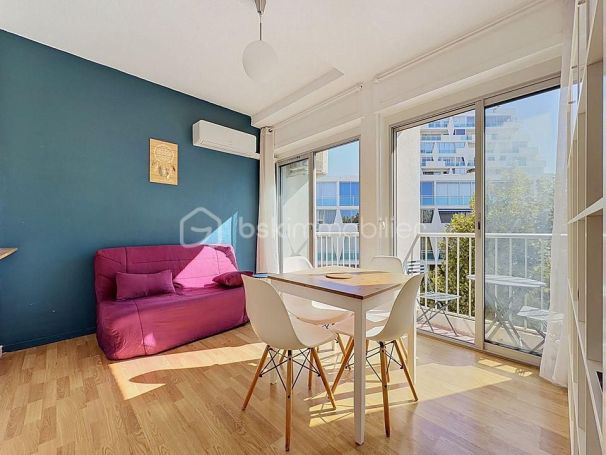 A louer STUDIO  30 M2 BORD DE MER LA GRANDE MOTTE