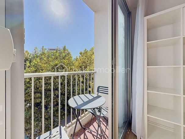 A louer STUDIO  30 M2 BORD DE MER LA GRANDE MOTTE