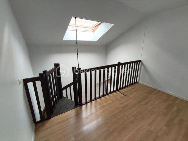 A louer STUDIO NEUF  23 M2  CAEN