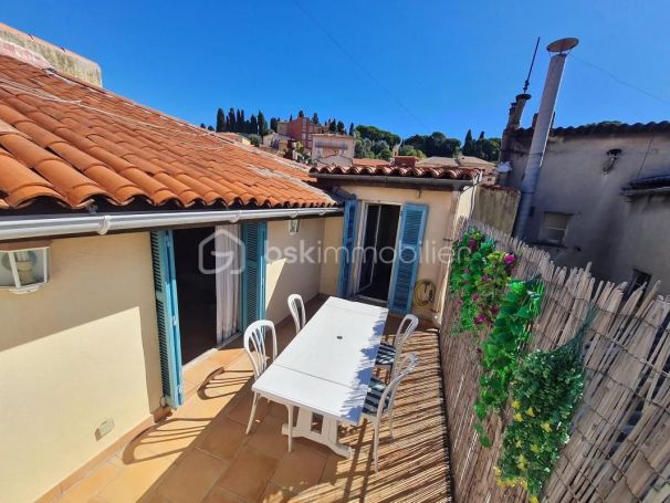 A louer APPARTEMENT DUPLEX T4 92 M2 TERRASSE BORD DE MER NICE