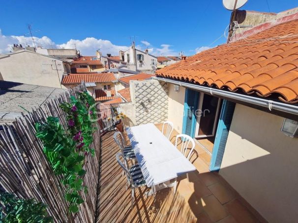 A louer APPARTEMENT DUPLEX T4 92 M2 TERRASSE BORD DE MER NICE