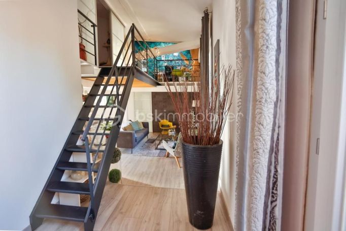 A louer APPARTEMENT DUPLEX NEUF T3 84 M2  MONTPELLIER