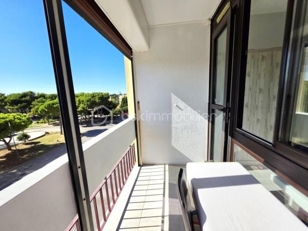 A louer STUDIO  24 M2 BORD DE MER BALARUC LES BAINS