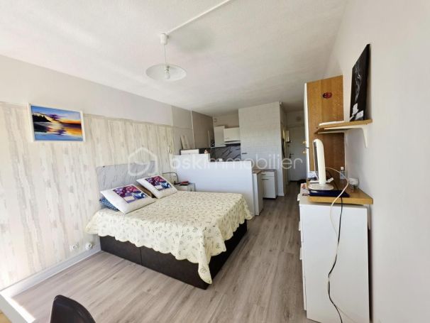 A louer STUDIO  24 M2 BORD DE MER BALARUC LES BAINS