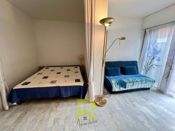 A louer STUDIO  30 M2 TERRASSE BORD DE MER LE CAP D AGDE