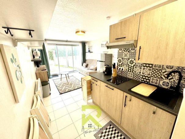 A louer APPARTEMENT T2 27 M2 TERRASSE PLAGE à PIED LE CAP D AGDE