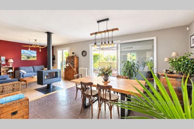A louer MAISON 4 PIECES 92 M2 ROUSSET