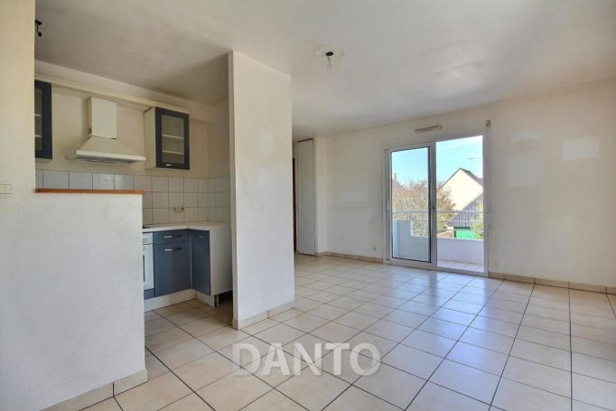A louer APPARTEMENT DUPLEX T2 51 M2 BORD DE MER GUERANDE
