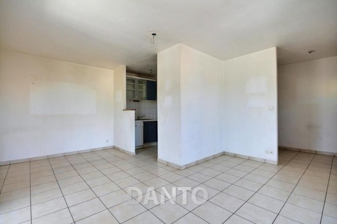 A louer APPARTEMENT DUPLEX T2 51 M2 BORD DE MER GUERANDE