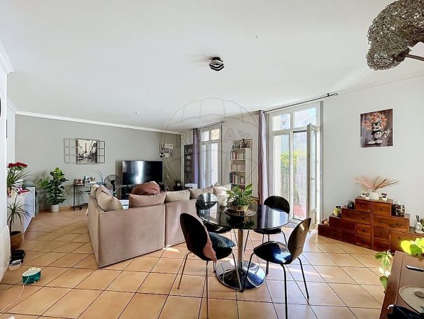 A louer APPARTEMENT T3 86 M2  PERPIGNAN