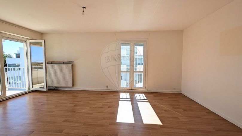 A louer APPARTEMENT T3 64 M2 BORD DE MER ROYAN