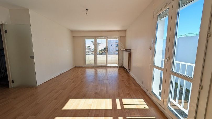 A louer APPARTEMENT T3 64 M2 BORD DE MER ROYAN
