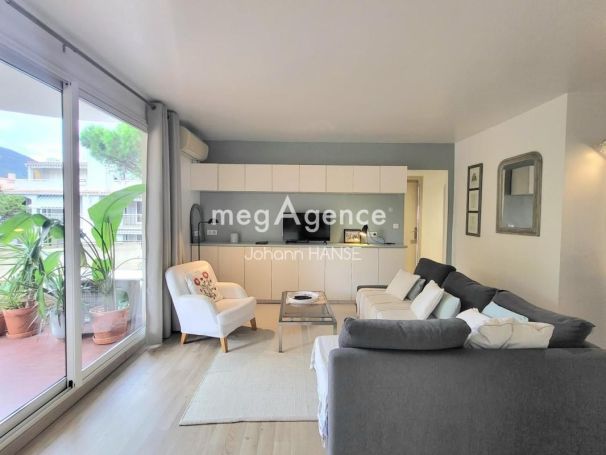 A louer APPARTEMENT T3 59 M2 TERRASSE PLAGE à PIED CAVALAIRE SUR MER