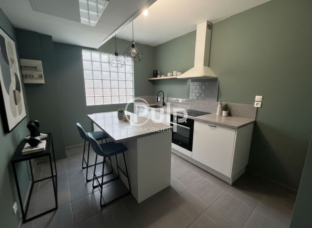 A louer APPARTEMENT T2 74 M2  LENS