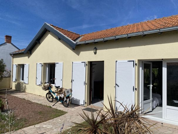 A vendre MAISON  4 PIECES 119 M2 BORD DE MER SAINT HILAIRE DE RIEZ