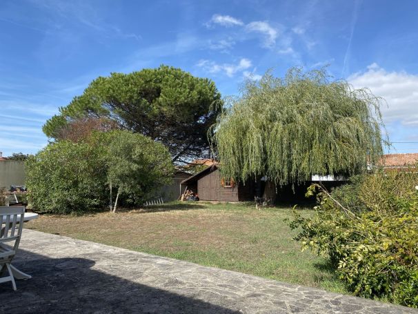 A vendre MAISON  4 PIECES 119 M2 BORD DE MER SAINT HILAIRE DE RIEZ