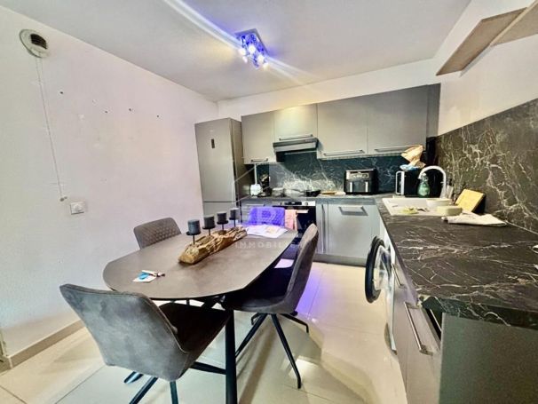 A louer APPARTEMENT T2 48 M2 TERRASSE BORD DE MER SAINT LAURENT DU VAR