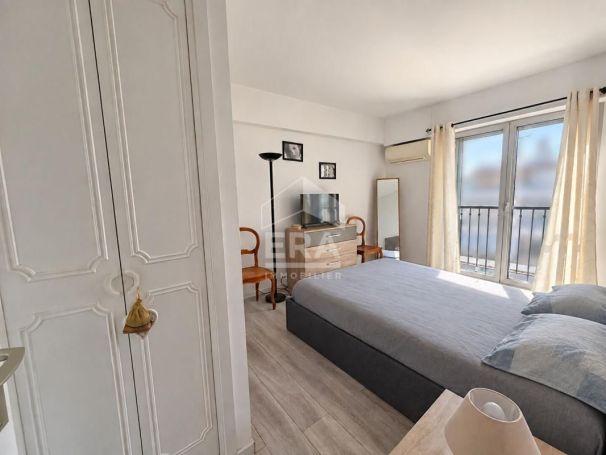A louer APPARTEMENT T3 65 M2 TERRASSE  VENCE