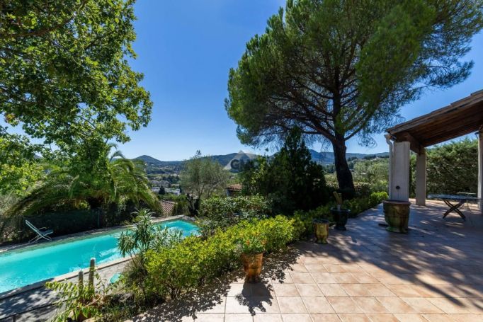 A vendre MAISON 5 PIECES 167 M2 LODEVE