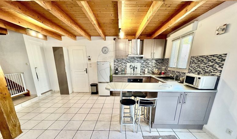 A louer MAISON  CONTEMPORAINE BORD DE MER ROYAN