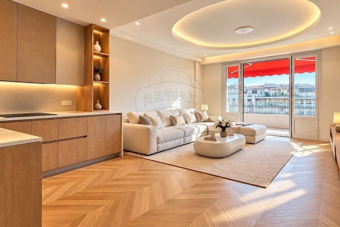 A louer APPARTEMENT T3 73 M2 BORD DE MER NICE
