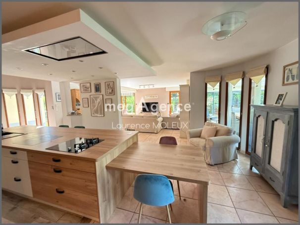A louer MAISON D'ARCHITECTE SAINT MARTIN BOULOGNE